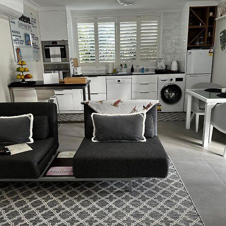 Luxury Boutique Self-Contained Private Granny Flat Villa Ormeau Ngoại thất bức ảnh