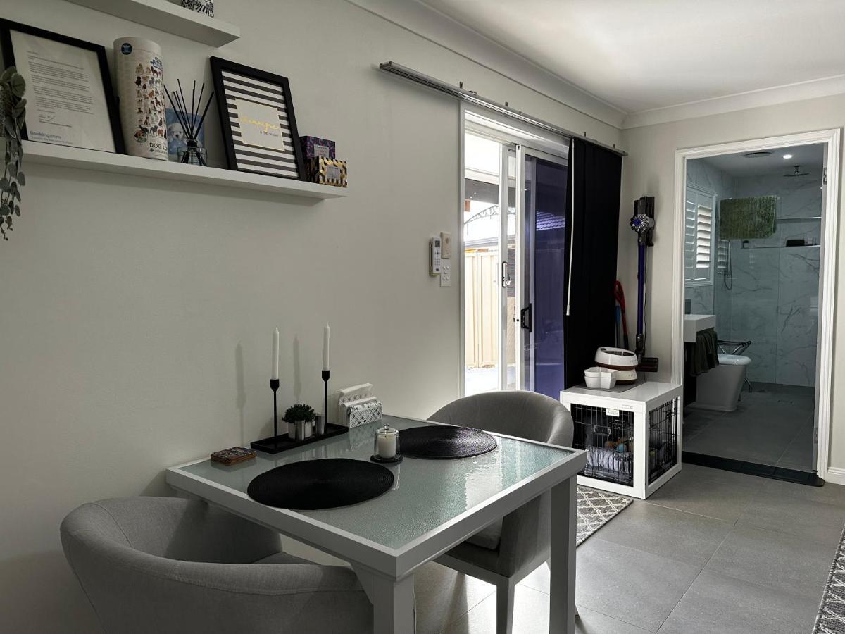 Luxury Boutique Self-Contained Private Granny Flat Villa Ormeau Ngoại thất bức ảnh